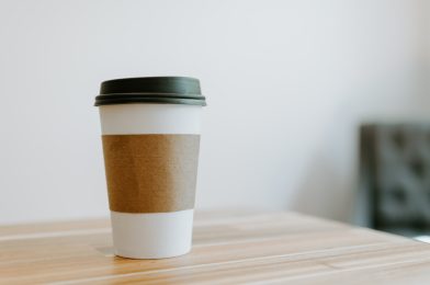 Duurzaam genieten van je koffie: de voordelen van herbruikbare koffiebekers